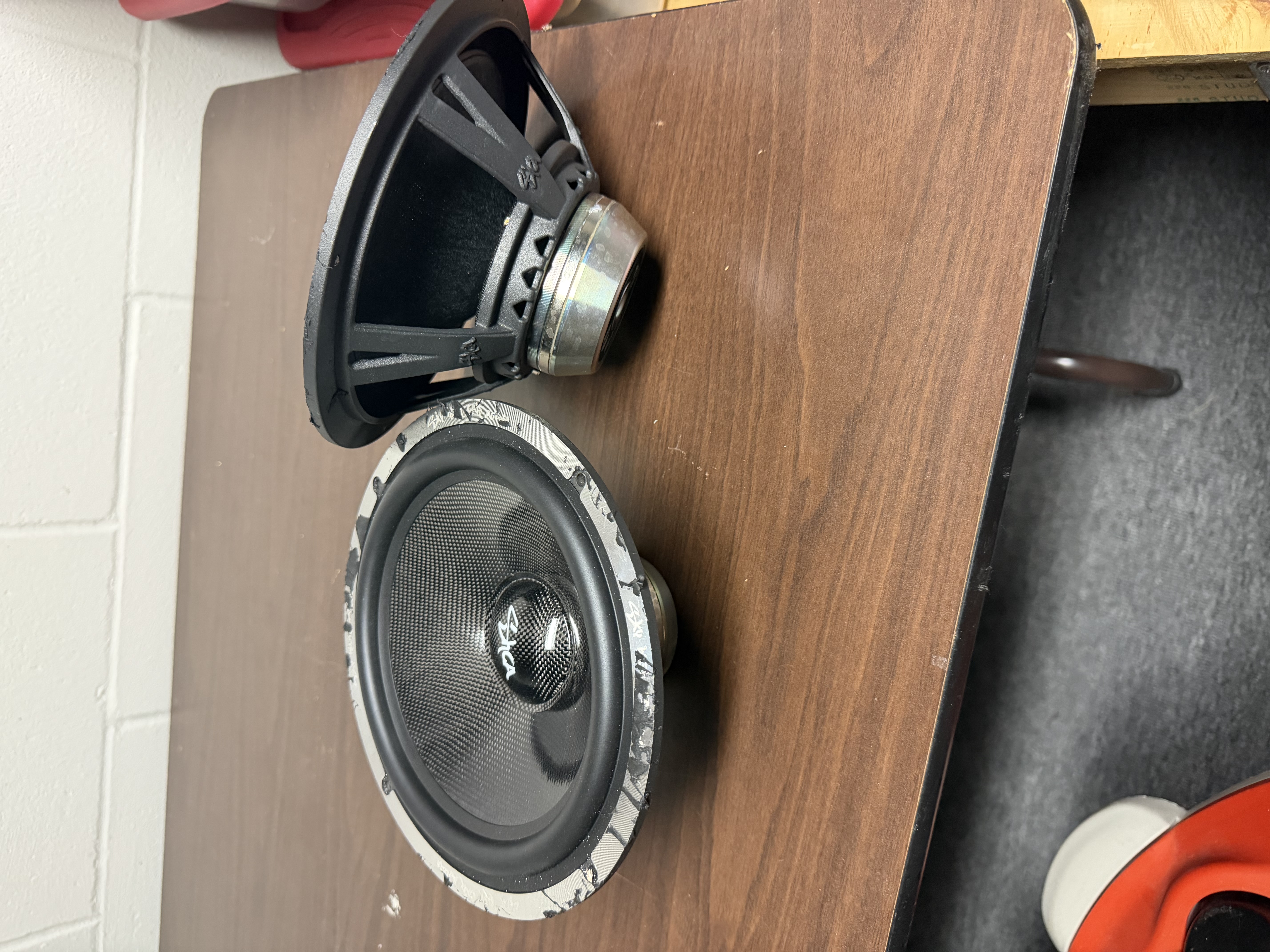 Sky high 8 inch Neo Carbon fiber midbass set — image 1 of 2